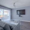 Отель Shore to Please Beach Oceanfront Patio Pet Friendly, фото 22