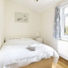 Отель Detached 4-bed House Near Heathrow, фото 5