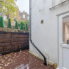 Отель Spacious 1 Bedroom Garden Flat Near King's Road, фото 9