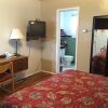 Отель Circle R Motel, фото 5