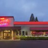 Отель Red Lion Hotel & Conference Center - Seattle/Renton в Рентоне