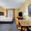 Отель La Quinta Inn & Suites by Wyndham Mt. Laurel - Philadelphia, фото 9