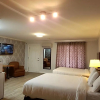 Отель Regency Inn & Suites, фото 3
