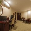 Отель GreenTree Inn Puyang Pushang Huanghe Road Hotel, фото 2