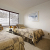 Отель Storm Meadows East Slopeside, фото 5
