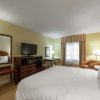 Отель Vicksburg Inn & Suites, фото 43