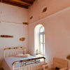 Отель Naxos Mountain Retreat - Tiny House Build on Rock (Adults Only), фото 2