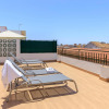 Отель LA MERCED Penthouse 4BR 2BT Private Terrace, фото 1