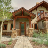 Отель Spacious Town Home, Short Walk to Lifts, Private Hot Tub - 144C by Redawning, фото 26