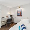 Отель Cape Suites Room 5 -free Parking! 2 Bedroom Hotel Room by RedAwning, фото 17