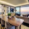 Отель Penthouse in Sea Point With Unbelievable Views Attique Vue, фото 14