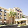 Отель SpringHill Suites by Marriott Fresno во Фресне