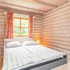 Отель 8 Person Holiday Home in Frorup, фото 13