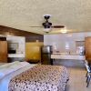 Отель Savannah Inn and Suites, фото 4