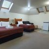Отель Rosewood Court Motel, фото 21