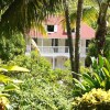 Отель House With 6 Bedrooms in Vieux Habitants, With Enclosed Garden and Wif в Пойнт-Нуаре