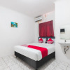 Отель OYO 1286 Margot Residence Near RSUD Kebayoran Baru, фото 4
