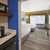 Отель Holiday Inn Express & Suites South Hill, an IHG Hotel, фото 4