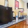 Отель Econo Lodge Inn & Suites Pritchard Road North Little Rock, фото 22