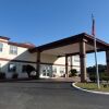 Отель Red Roof Inn & Suites San Antonio – Fiesta Park, фото 1