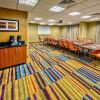 Отель Fairfield Inn & Suites by Marriott Russellville, фото 15