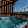 Отель Aspen's Envy, 4 Bedrooms, Sleeps 16, Pool Table, Hot Tub, Mountain Views, фото 1