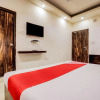 Отель OYO 35484 Travellers inn, фото 4
