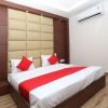 Отель OYO 16003 Hotel Glorify Stay, фото 14