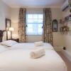 Отель A Place Like Home - Elegant Apartment near Green Park, фото 20