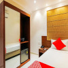 Отель OYO 24583 Sesha Grand, фото 20