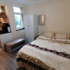 Отель Self-contained studio flat bathrooms kitchens upgrade locations to city centre 15 minutes walking di, фото 2