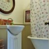 Отель Elizabeths Rose Cottage, фото 7