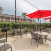 Отель Red Roof Inn & Suites Calhoun, фото 21