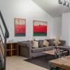 Отель 137m homm New Apartment with Acropolis View 7ppl, фото 1