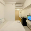 Отель Modern Furnished And Homey Studio Tokyo Riverside Pik 2 Apartment, фото 2