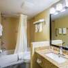 Отель Quality Inn & Suites, фото 10