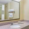 Отель La Quinta Inn & Suites by Wyndham Mobile Satsuma / Saraland, фото 10