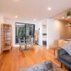 Отель Modern 1 Bedroom Apartment in Brunswick East Near CBD, фото 4
