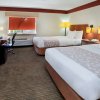 Отель La Quinta Inn & Suites by Wyndham Columbus State University, фото 19