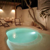 Отель Honeymooners 1BR Pool Villa by Azure, фото 8
