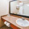 Отель Ramada by Wyndham Stony Plain Hotel & Suites, фото 8