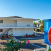 Отель Motel 6 Santa Barbara, CA - State Street, фото 1