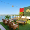Отель Modern Resort Terrace- Up To 6 Near Beach, фото 11