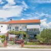 Отель Apartment Dama - 10 m from beach: A1 Sukosan, Zadar riviera в Сукосане