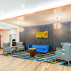 Отель Oaktree Inn and Suites, фото 2