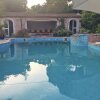 Отель Magnificent Villa In Grimaud With Swimming Pool в Гримо