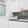 Отель 2 Bedroom Flat In Stepney Green, фото 8