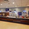 Отель Holiday Inn Express & Suites Pittsburgh West - Greentree, an IHG Hotel, фото 22