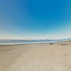 Отель New Listing! The Martins Seaside Beach House 3 Bedroom Home, фото 15
