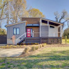 Отель Modern Home With Yard 3 Mi to Uptown Charlotte!, фото 1